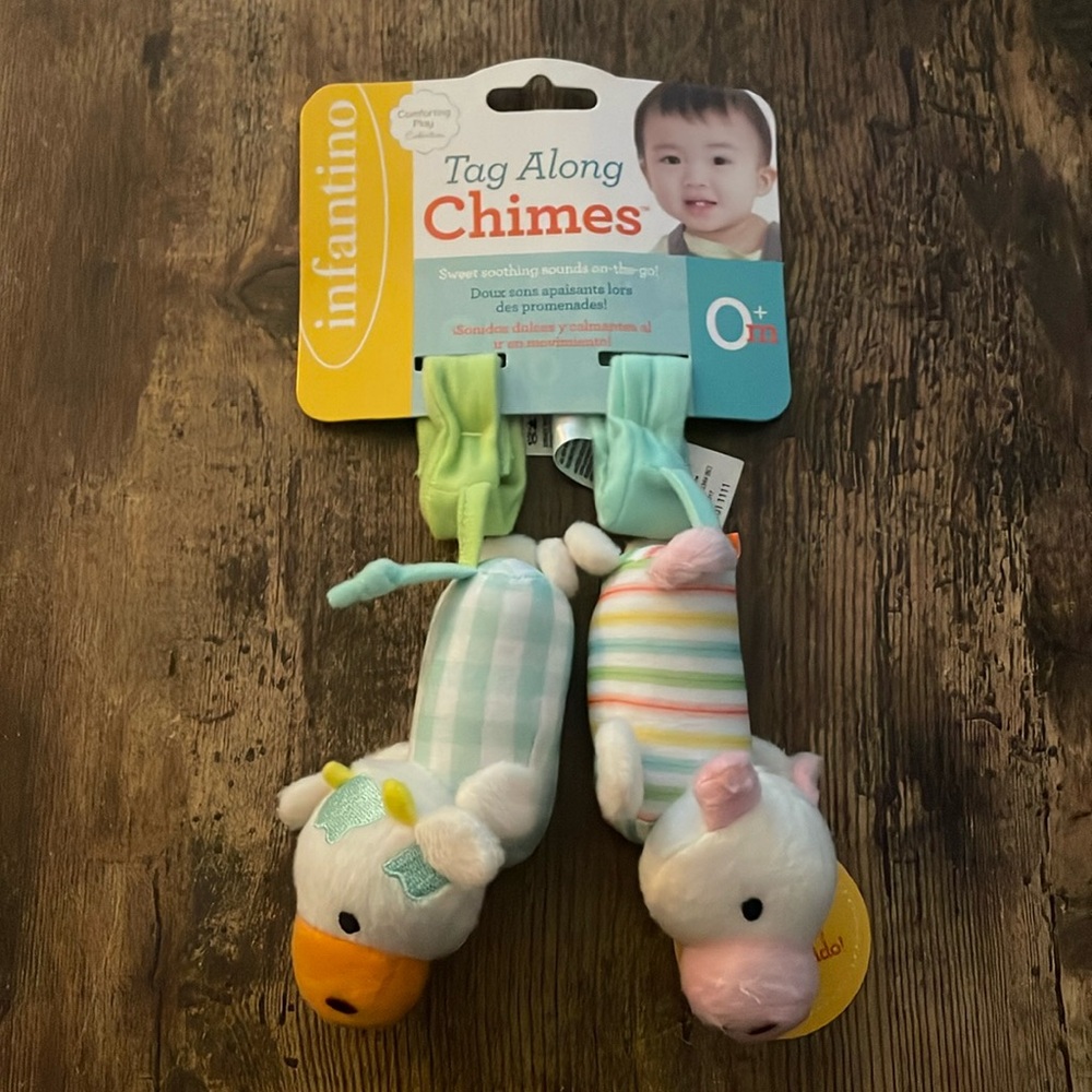 Hanging Stuffed Animals that Chime for Babies